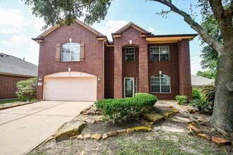 Building Photo - 21610 Woodoak Ct