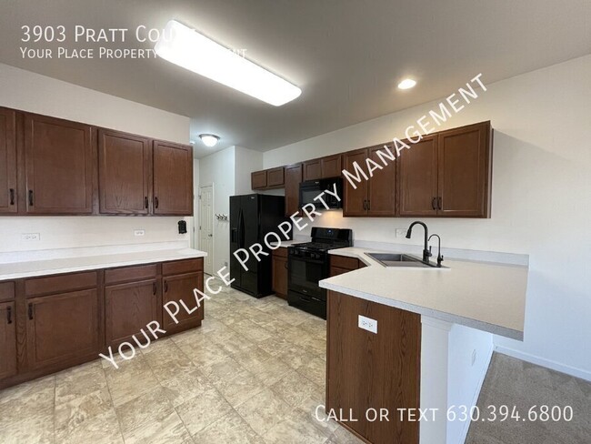 Building Photo - 3 Bed, 2.1 Bath Townhome With Clubhouse Ac...