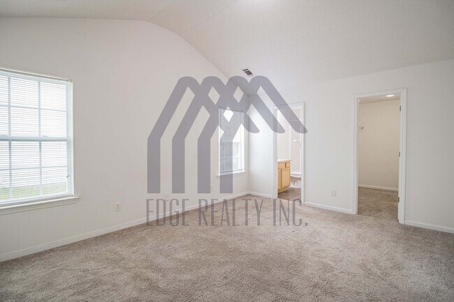 Building Photo - 6 Willow Lakes Dr
