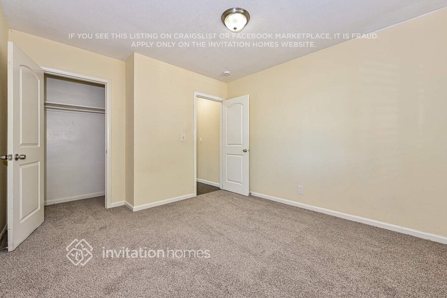 Building Photo - 13946 Terra Bella St