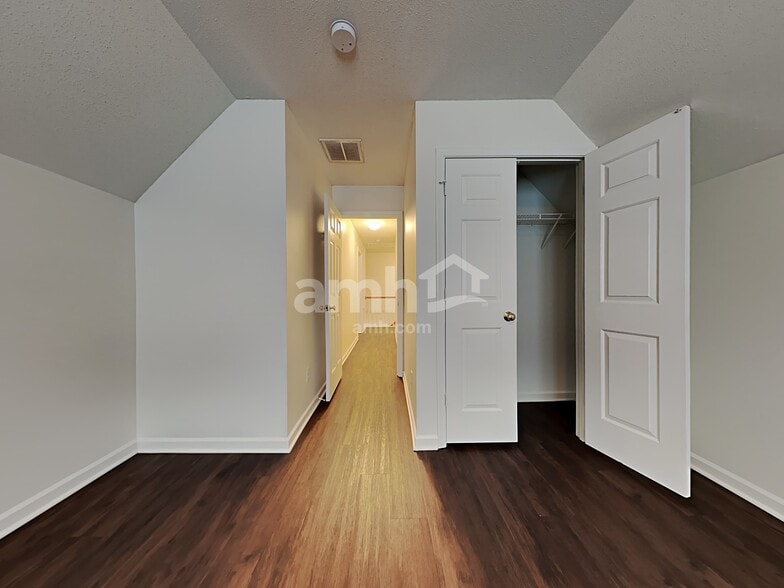 Building Photo - 3658 Canopy Oak Ct