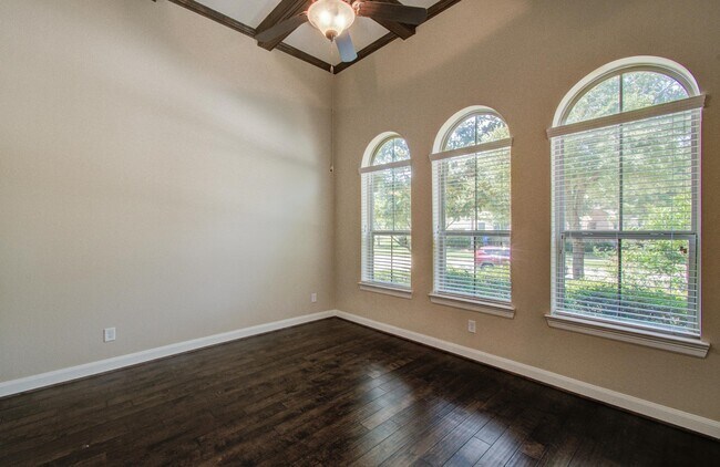 Building Photo - 27514 Stonebrook Manor Ln