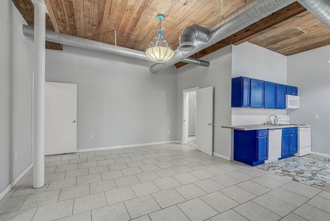 Building Photo - 1827 Avenue O