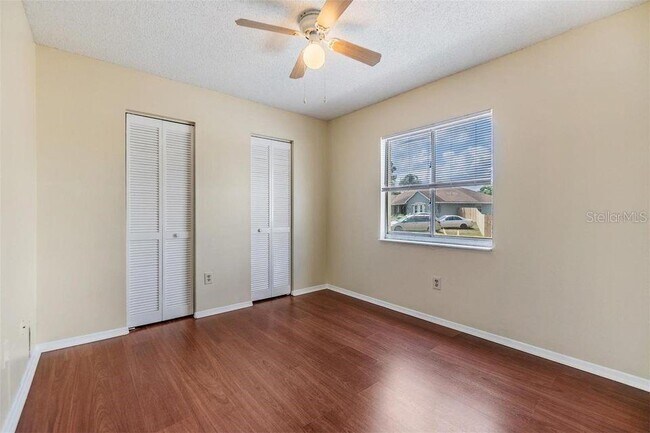 Building Photo - 3302 Laurel Dale Dr