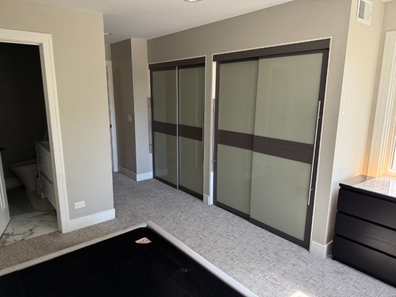 Building Photo - 2494 Smith St