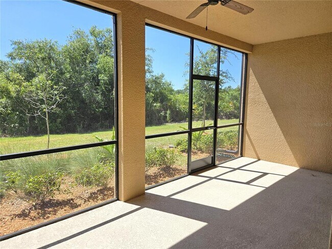 Building Photo - 10031 Crooked Crk Dr