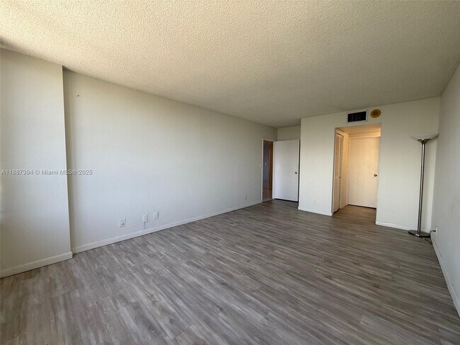 Building Photo - 500 Three Islands Boulevard