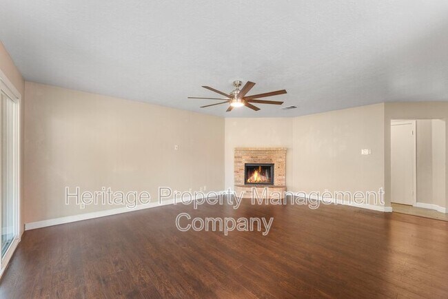Building Photo - 13115 Almond Bend Dr
