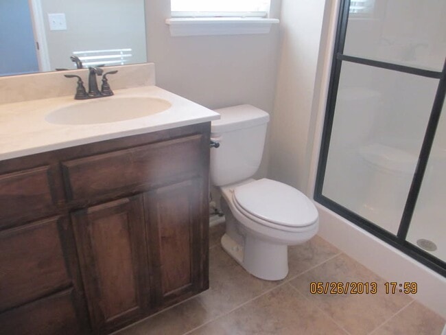 Building Photo - 2401 Frisco Way