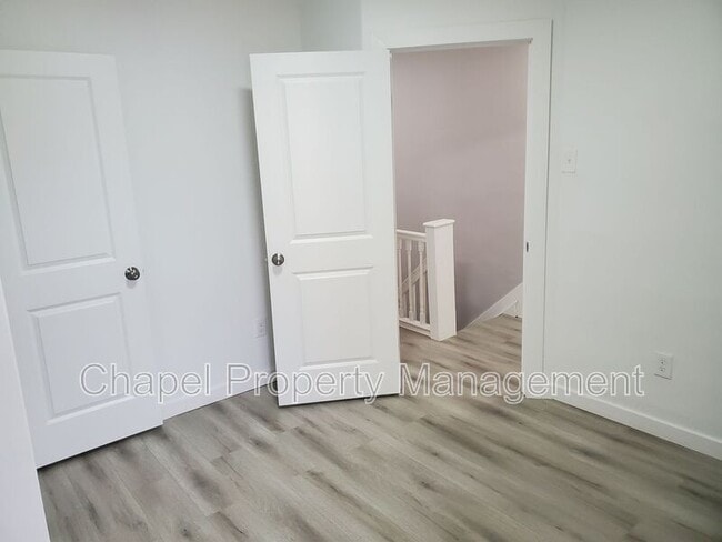 Building Photo - 118 S 57th St