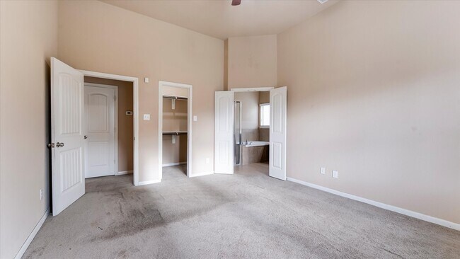 Building Photo - 5506 Casa Calvet Dr
