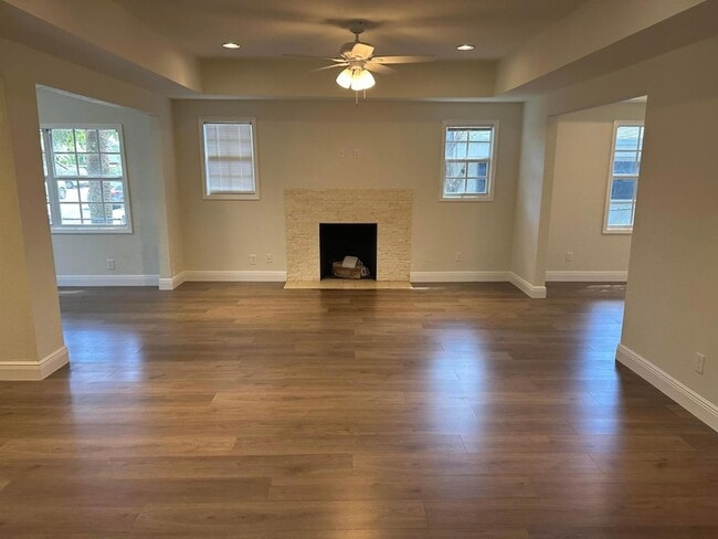 Building Photo - 340 Walton Blvd