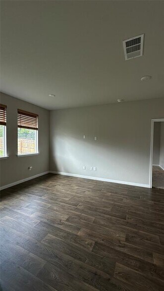 Building Photo - 283 Carolina Buckthorn Dr