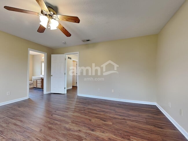 Building Photo - 1153 Reveres Run