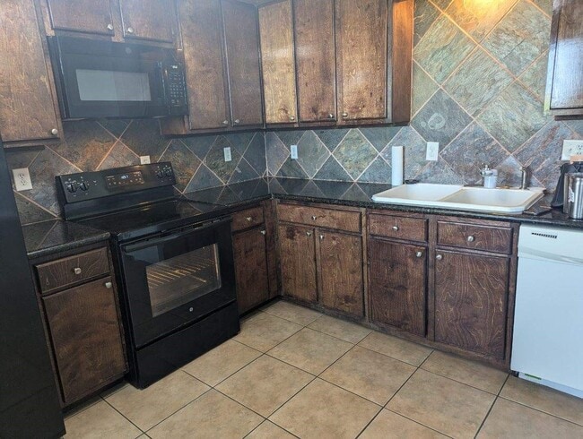 Primary Photo - 6500 S Farm-to-Market 565 Rd