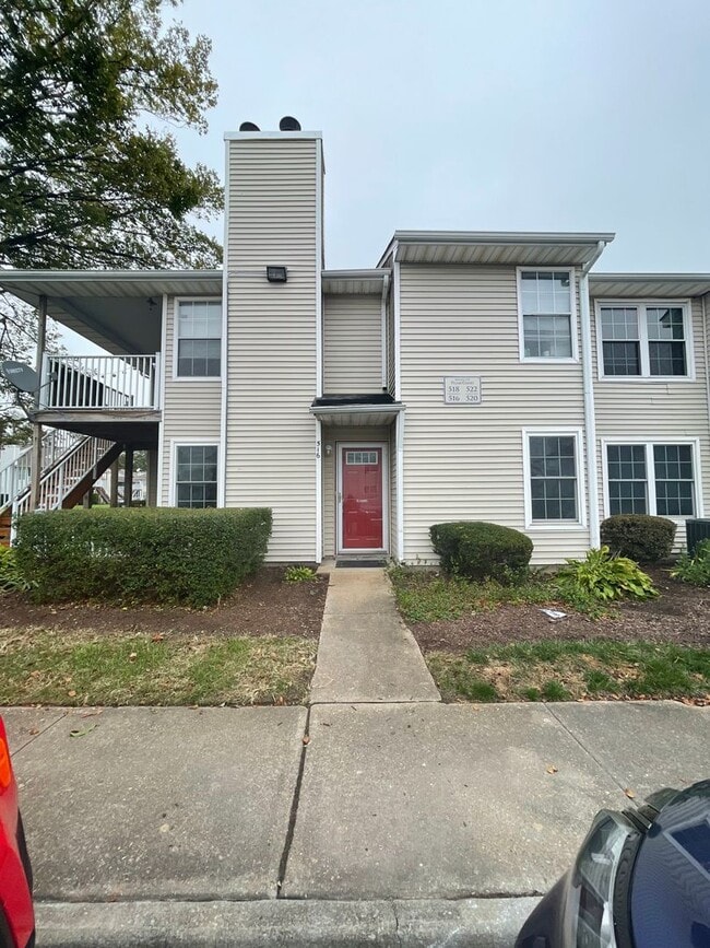 Primary Photo - NEWPOINTE CONDO