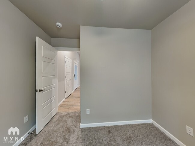 Building Photo - 4105 Palmetto Trail