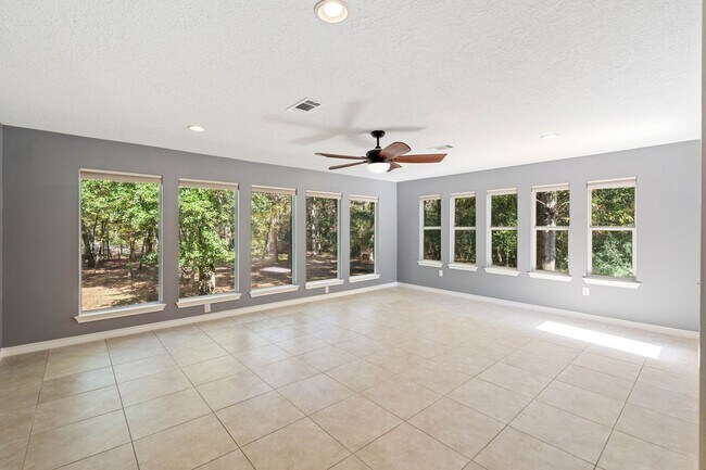 Building Photo - 11085 Jake Pearson Rd