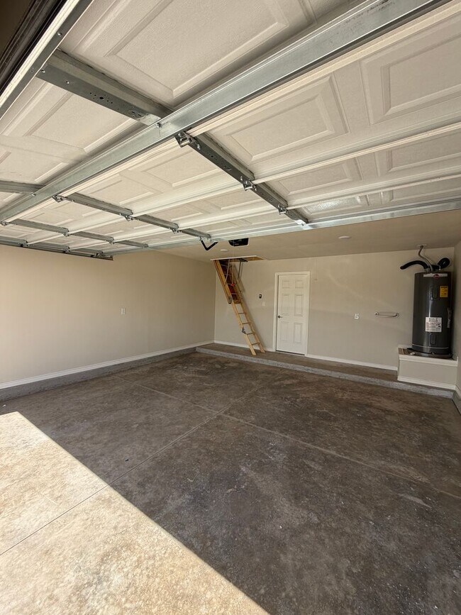 Building Photo - HALF OFF the 1st month with 15 month lease!!!– Move-In Ready with Appliances Included