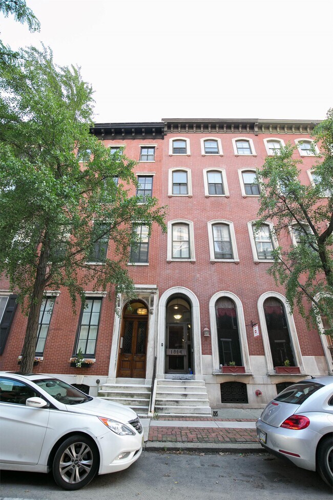 Building Photo - 1814 Spruce St