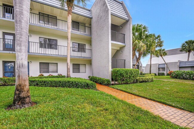 Building Photo - 4822 Esedra Ct