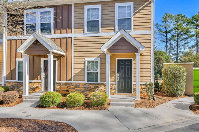 Building Photo - Adderman Point- 2 bed/2.5 bath Apartment