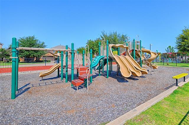 Building Photo - 3522 Van Zandt Rd