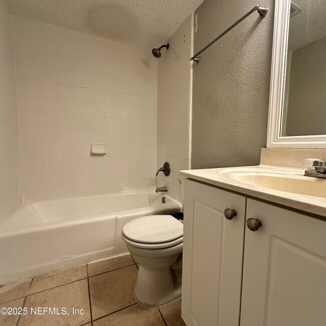 Building Photo - 3917 Corrida Ct