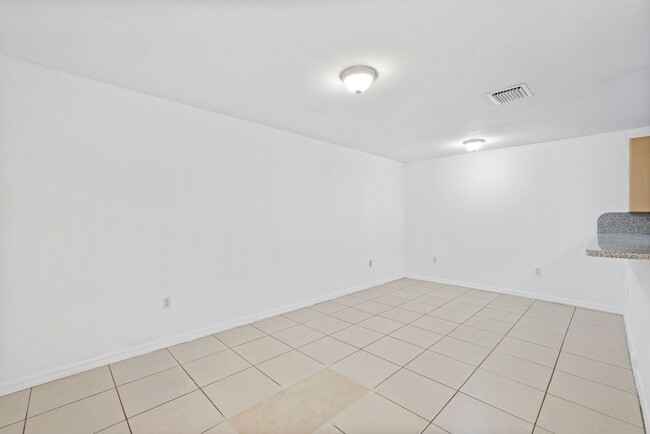 Building Photo - 22721 SW 88 Pl