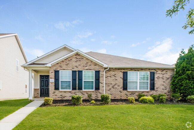 Building Photo - 3722 Blaze Dr