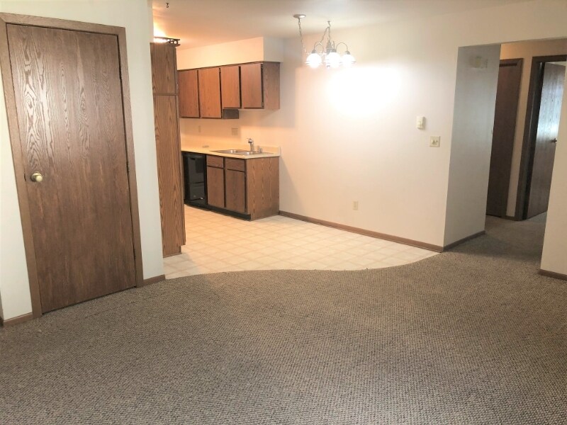 Building Photo - 1528 N 35th St