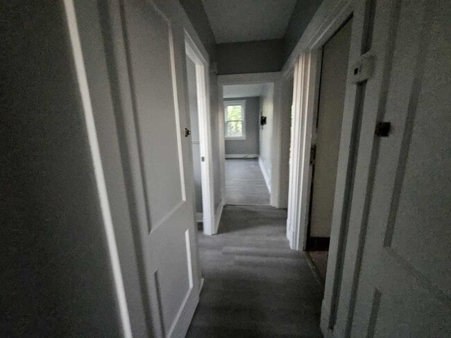 Building Photo - 2 Bedroom apartment for rent!  Located in ...