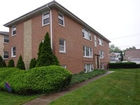 Building Photo - 6630 N Harlem Ave