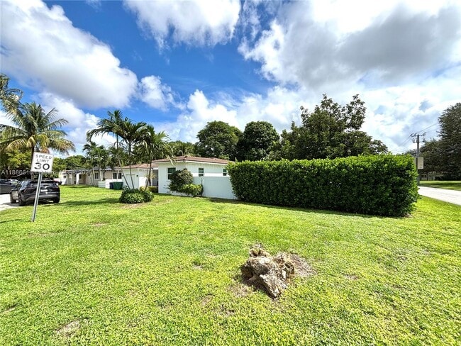 Building Photo - 13101 NW Miami Ct