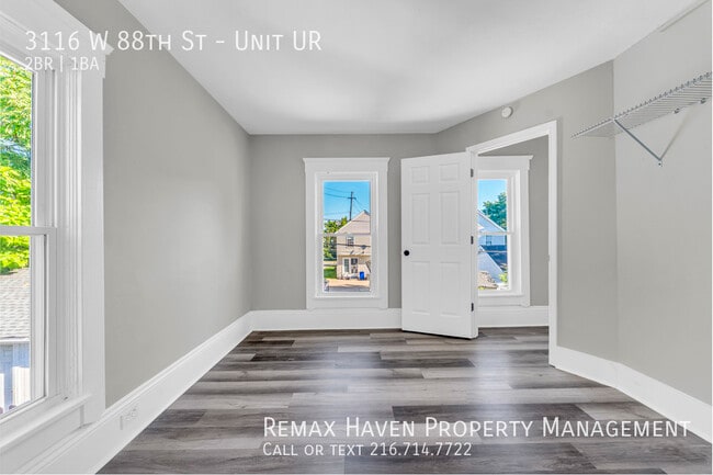 Building Photo - 3116 W 88th St