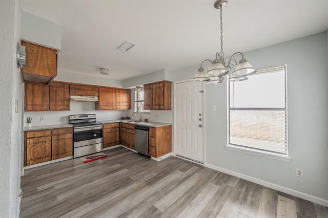 Building Photo - 420 Signal Hill Ct N