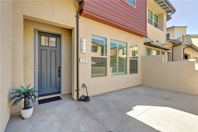 Building Photo - 279 Alienta Ln