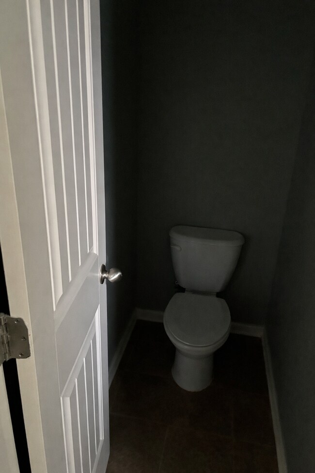 Building Photo - 118 Great Oak Way