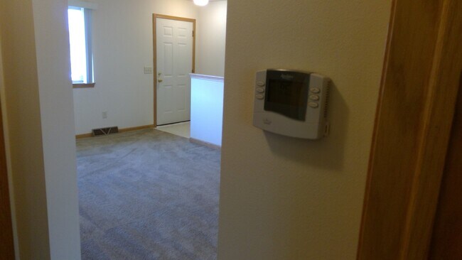 Building Photo - 310