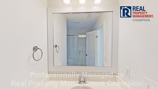 Building Photo - 8764 Sandy Rdg Lp