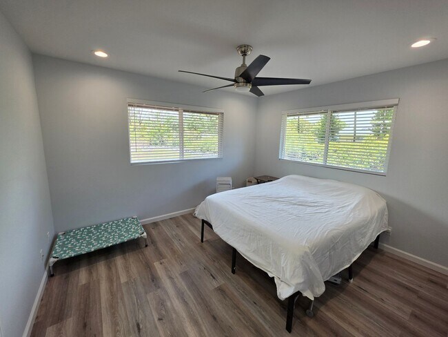 Building Photo - Available August 1 | Fully Furnished 3BD/3BA Home in HPP (Hawaiian Paradise Park)