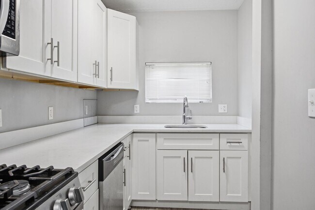Building Photo - Three-Bedroom Home for Rent in Duquesne