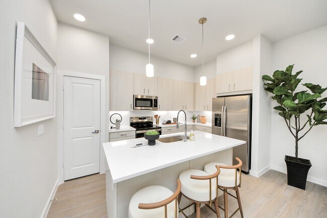 Building Photo - 22018 Lesley Grv Ln