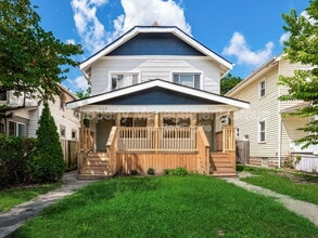Building Photo - 439 Eldridge Ave