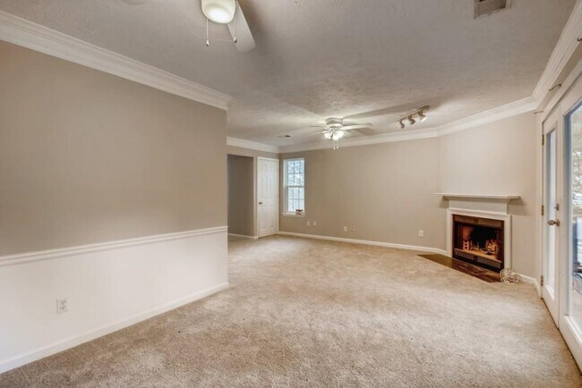 Building Photo - 1500 Shiloh Pl