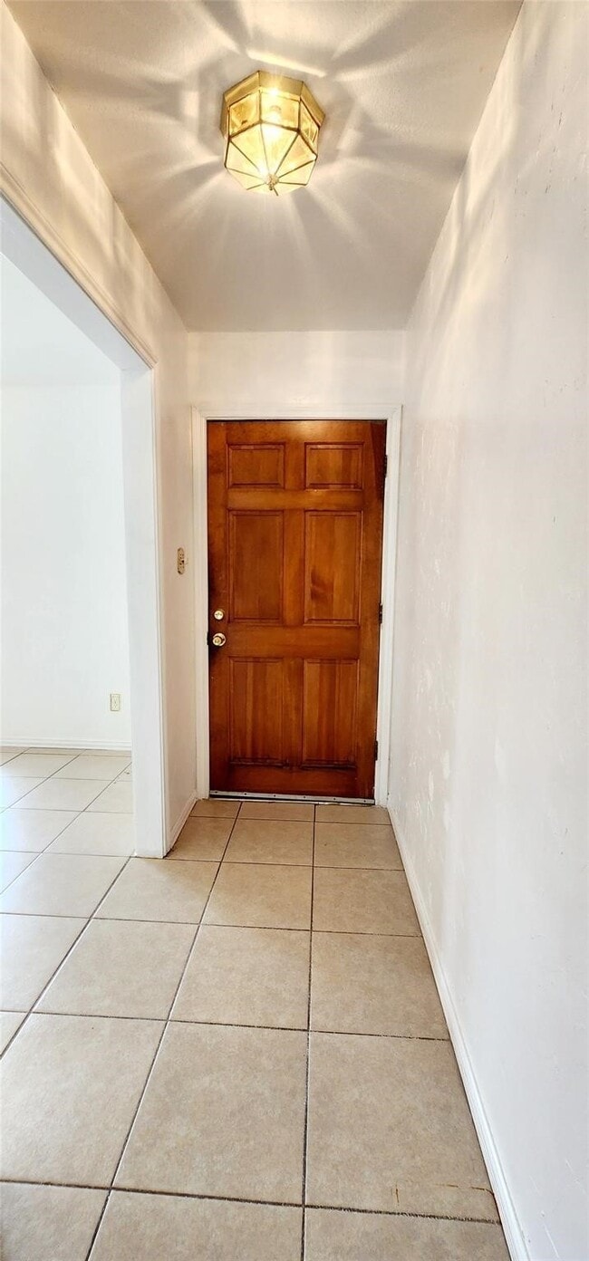 Building Photo - 3608 Avenue R