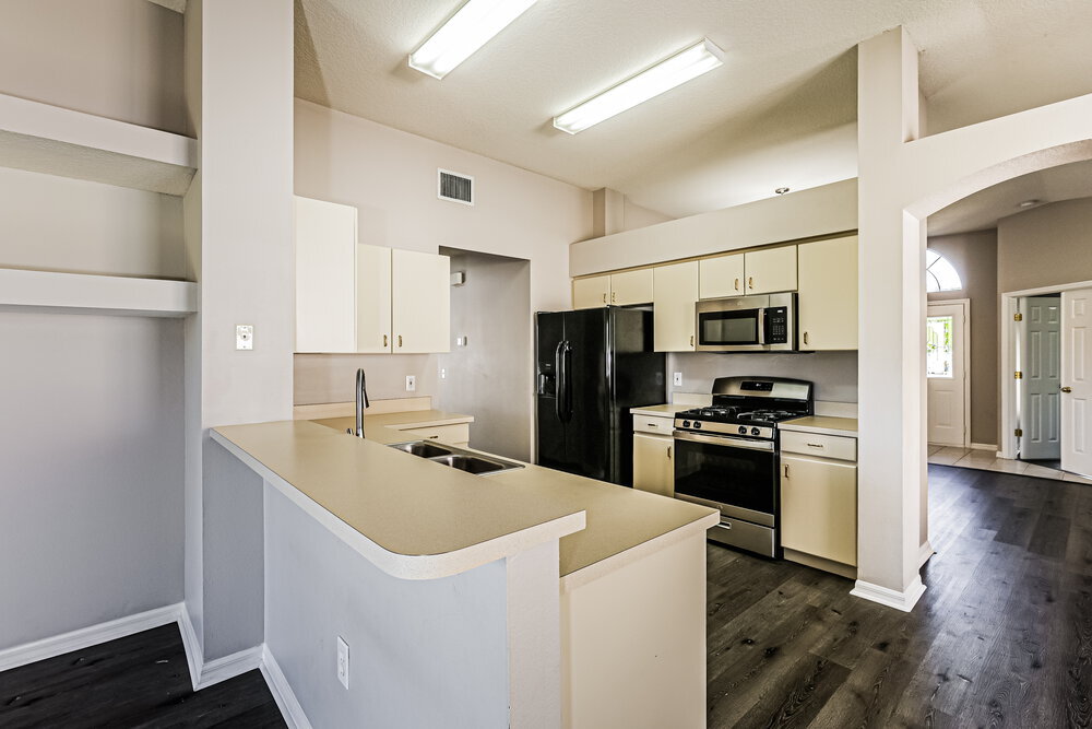 Building Photo - 30801 Tremont Dr