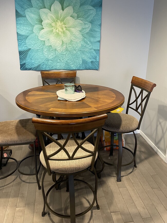 Building Photo - 5801 Lowell St NE