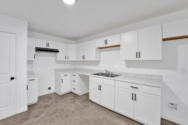 Building Photo - 1422 Rozelle St