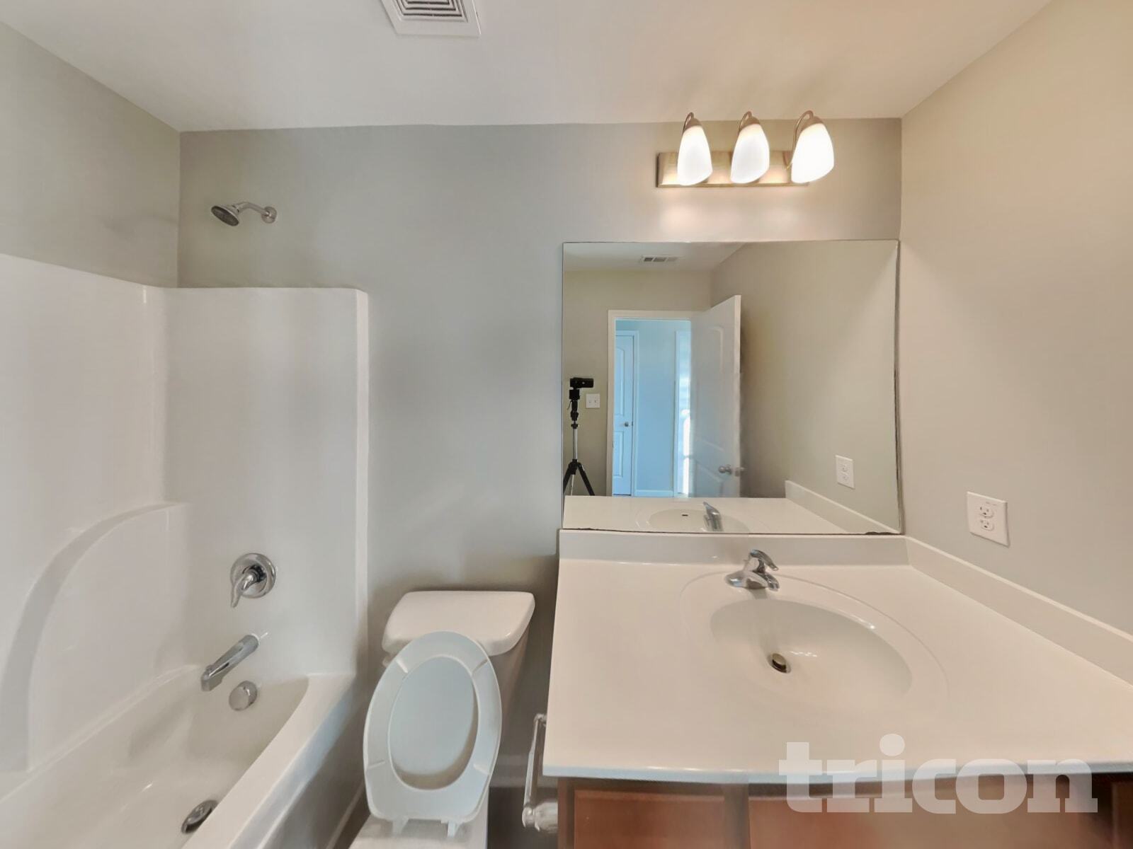 Building Photo - 3719 Burdette Wy.